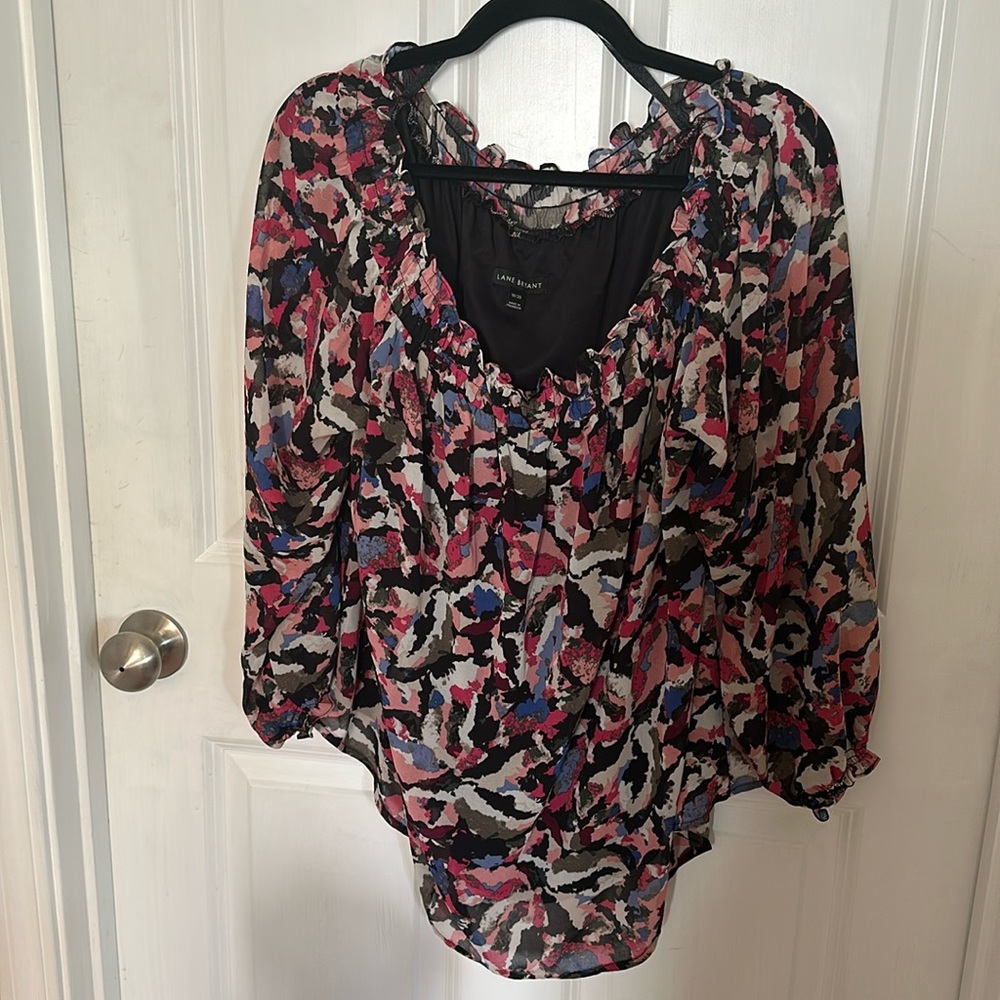 Off the shoulder multi print blouse
Lined